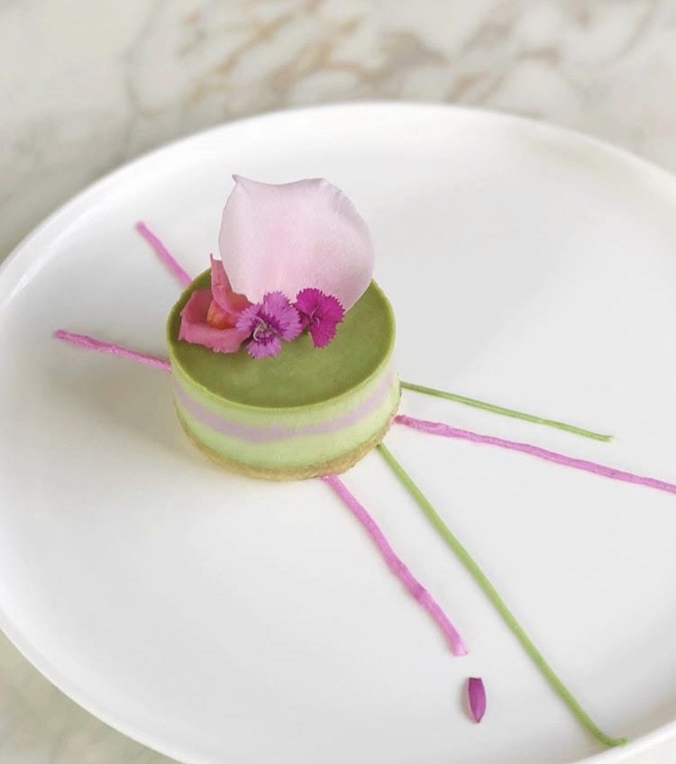 Healthy Matcha mint and Raspberry cream cakes