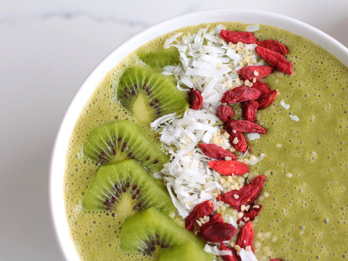 SUPER GREEN Matcha Smoothie bowl recipe 💚✨